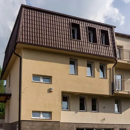 Colors Apartman *